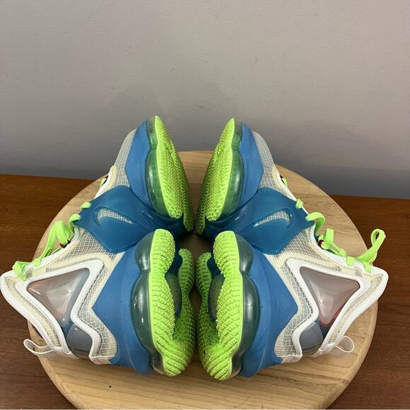 LeBron 19 GS Tropical DD0418-400 Blue Green Basketball Shoes Men’s Sz 7 Athletic - Picture 5 of 7